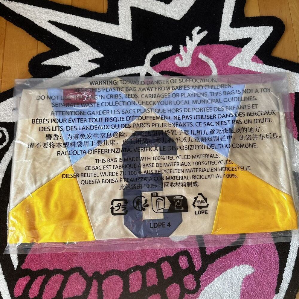 Supreme Star Football Jersey Gold – Size XL – Brand New - Picture 3 of 7